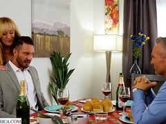 Blondine, Blasen, Hardcore, Ehemann, Milf, Muschi