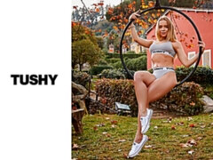 Culo grande, Verga grande, Tetas grandes, Rubia, Mamada, Estilo perrito, Doble penetracion