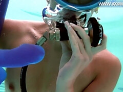 Underwater Show featuring Minnie Manga's toys movie