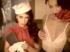 18, デカ尻, デカチン, 茶髪の, 女 人男 人, 自然山雀, ティーン, オッパイの