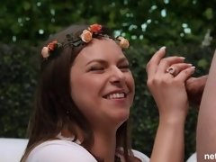 ぽっちゃり, デカ尻, デカパイ, フェラチオ, バック, 手コキする, 淫乱熟女, 自然山雀