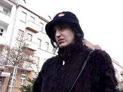 18 jahre, Verrückt, Schwanz, Aufs gesicht abspritzen, Deutsch, Dürr, Weibliche ejakulation, Titten
