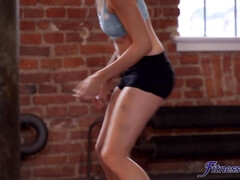 Kont, Tsjechisch, Sportzaal, Lesbisch, Orgie, Doordringend, Billekoek, Trio