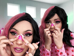 Брюнетки, Крошечные, Порнозвезда, Втроем