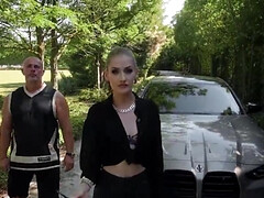 Gros seins, Blonde, Sucer une bite, En gros plan de très près, Lingerie, De plein air, Petite femme, Nénés