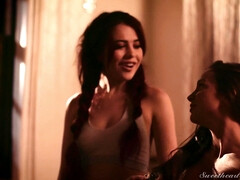 Grosse titten, Braunhaarige, Vollbusig, Erotisch, Fingern, Lesbisch, Natürlichen titten, Titten