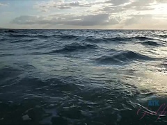 素人, ビーチ, デカ尻, デカパイ, ビキニ, 茶髪の, 彼女, ハメ撮り