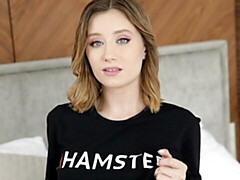 18 años, Amateur, Culo, Penetracion con dedos, Masturbación, Cabello corto, Solo, Estriptis