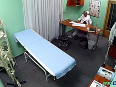 Blasen, Betrug, Arzt, Fingern, Lecken, Krankenschwester, Büro, Muschi