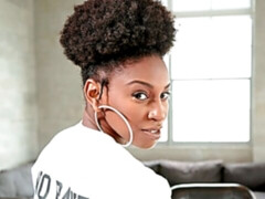 Grote lul, Pijpbeurt, Hondjeshouding, Interraciaal, Keuken, Natuurlijke tieten, Tiener, Tieten likken