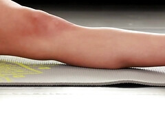 Grote lul, Blond, Rondborstig, Sperma shot, Diep in de keel, Hondjeshouding, Tepels, Tieten likken