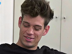 Anal, Nana, Bisexuelle, Homosexuelle, Piercing, Suçant, Plan cul à trois, Nénés