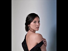 Азиатки, Бикини, Брюнетки, Знаменитости, Белье, Мастурбация, Сиськи