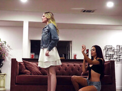 Лесбиянка, Лизание, Натуральные сиськи, Крошечные, Киски, Сиськи