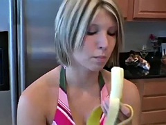 Amateur, Bikini, Rubia, Mamada, Linda, Fetiche, Sexo soft, Adolescente