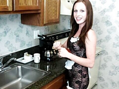 18 jahre, Leie, Grosse titten, Braunhaarige, Fingern, Handjob, Masturbation, Dürr