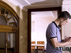 Braunhaarige, Behaart, Hd, Reif, Muschi, Russisch, Stiefmutter, Spielzeuge