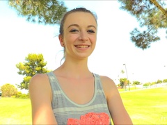 En gros plan de très près, Dansant, Extrême, Doigter, Massage, Masturbation, Orgasme, Solo