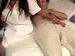 デカ尻, 医者, インド人, 熟年, 三人