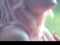 Большие сиськи, Брюнетки, Европейки, Лесбиянка, Лизание, На природе, Киски