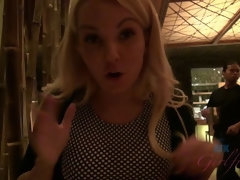 Amateur, Blonde, Éjaculation interne, Branlette thaïlandaise, Orgasme, Petite femme, Maigrichonne, Sous la jupe