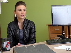 Брюнетки, Лизание, Милф, Мамочка, Натуральные сиськи, Киски, Мачеха, Молоденькие