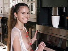 Rubia, Abierta, Pajear, Cocina, Flaco, Adolescente, Tetas, Mojado