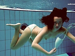 巨乳な, 女, Hd, 公共, オマンコ, ティーン, 締まりの良い, 水中