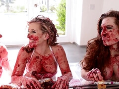 Nana, Sucer une bite, Plantureuse, Fétiche, Hard, Lesbienne, Actrice du porno, Plan cul à trois