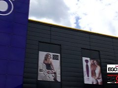 Schönheit, Braunhaarige, Bekleidet, Geile alte tussi, Hd, Selbstgemacht, Mutti, Strümpfe