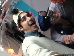 Kont, Blond, Bruinharig, Stel, Sperma shot, Feest, Klein, Geschoren