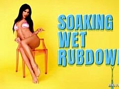 Gros cul, Grosse bite, Gros seins, Sucer une bite, Brunette brune, En levrette, Mère que j'aimerais baiser