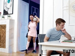 Grote mammen, Pijpbeurt, Bruinharig, Rondborstig, Rijpe lesbienne, Moeder die ik wil neuken, Roodharige vrouw, Lerarin