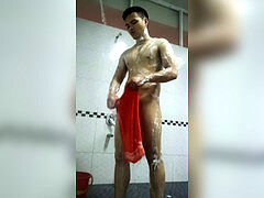 Vietnam Gym douche 1