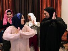 Asiatisch, Braunhaarige, Gruppe, Hardcore, Hd, Interrassisch, Jungendliche (18+)