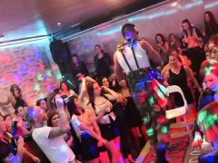 Blond, Pijpbeurt, Bruinharig, Naakte man aangeklede vrouw, Groep, Hd