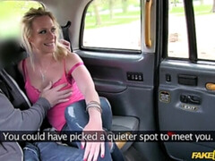 Leie, In den arsch, Grosse titten, Blasen, Paar, Spermaladung, Pov, Muschi