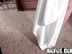 Leie, Grosse titten, Blondine, Blasen, Spermaladung, Handjob, Muschi, Sohn