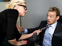 In den arsch, Grosser arsch, Grosser schwanz, Grosse titten, Blondine, Blasen, Milf, Strümpfe