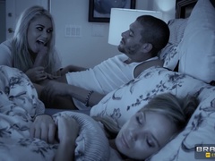 お尻, デカパイ, ブロンド, バック, 顔射, 指いじり, オマンコ, 現実