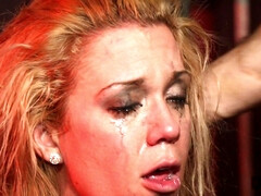 Жопа, Большая жопа, Блондинки, Собачьи, Затыкание рта, Секс без цензуры, Лизание, Порка