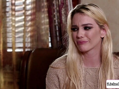 Lesbisch, Lingerie, Masturbation, Zierlich, Piercing, Pornostars, Rasiert, Titten