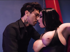 In den arsch, Braunhaarige, Kitzler, Paar, Aufs gesicht abspritzen, Wichsen, Nippel, Eng