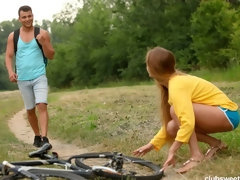 Culo, Morena, Linda, Pajear, Besar, Al aire libre, Afeitado, Tetas