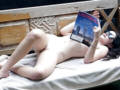 Grosser arsch, Grosser schwanz, Blasen, Braunhaarige, Hundestellung, Natürlichen titten, Jungendliche (18+), Titten