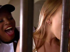 アナル, ブロンド, フェティッシュ, ハードコア, レズビアン, 剃毛, 奴隷, タトゥー