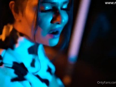 Anaal, Aziatisch, Grote mammen, Indisch, Alleen