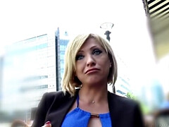 Blonde, Double pénétration, Faciale, Branlette thaïlandaise, Hd, De plein air, Jarretelles, Plan cul à trois