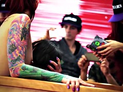 Blond, Bruinharig, Vingeren, Groep, Latijnse vrouw, Voorbinddildo, Tatoeage, Speelgoed