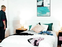 Amerikanisch, Blondine, Geschnappt, Lesbisch, Lecken, Muschi, Stiefmutter, Vibrator